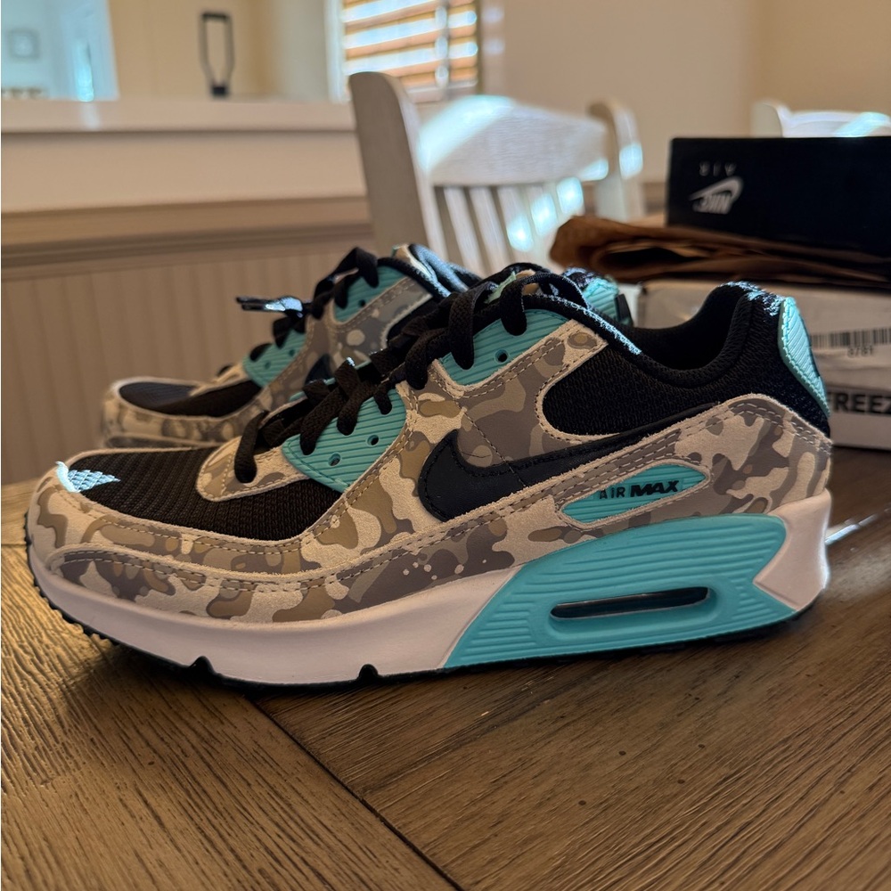 Nike Kids' Air Max 90 Camo Sneakers in Teal and Black